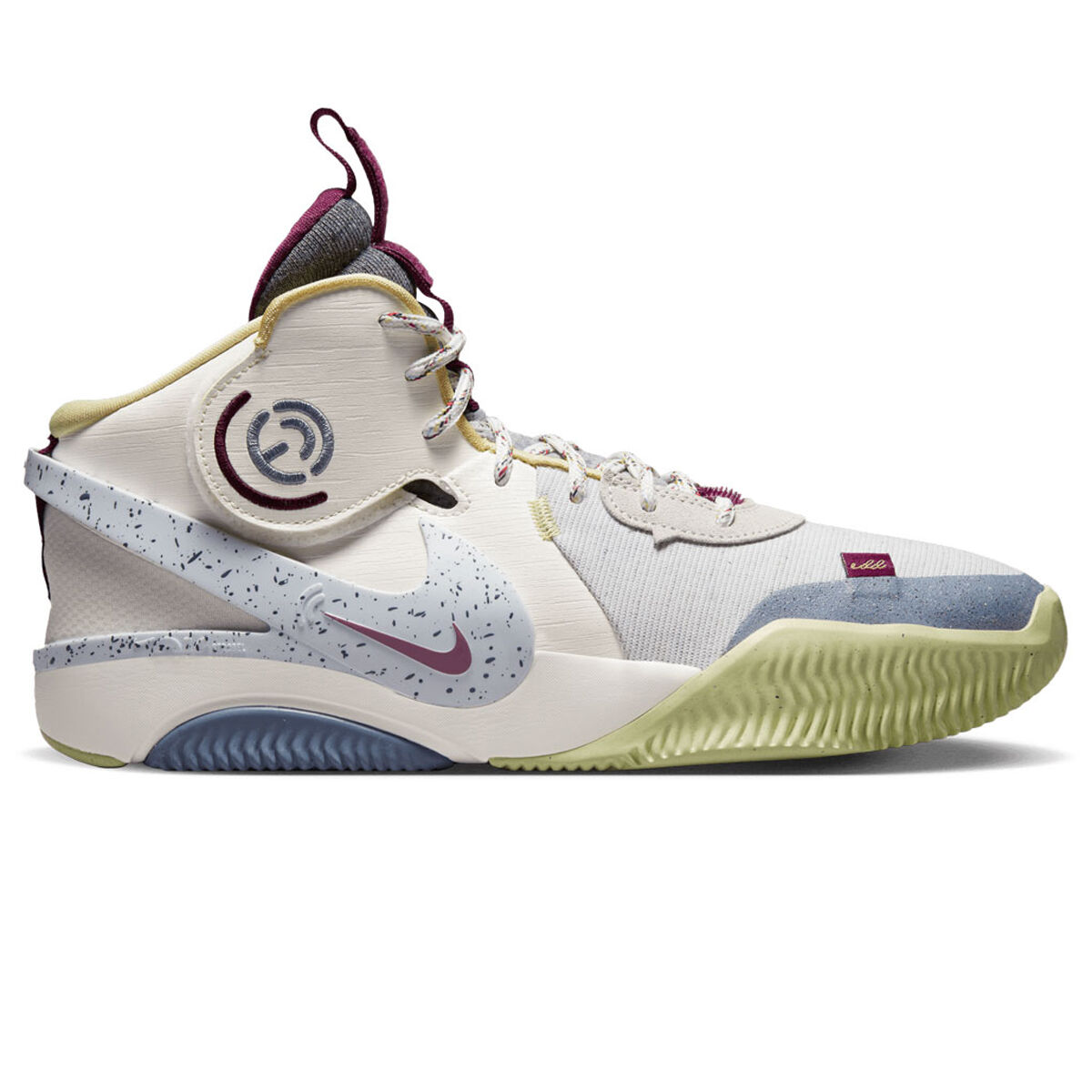 Nike Air Deldon Womens Basketball Shoes