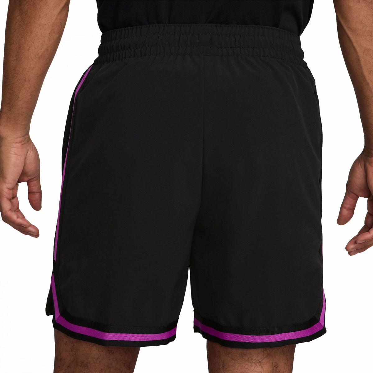 Nike Mens DNA Dri-FIT 6 inch UV Woven Basketball Shorts
