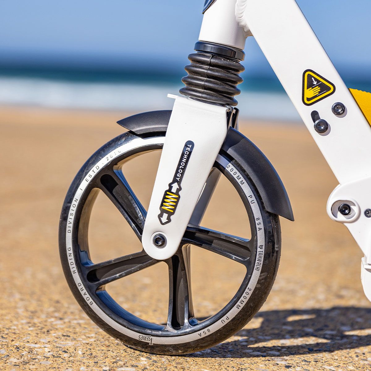 Tahwalhi Commuter Scooter