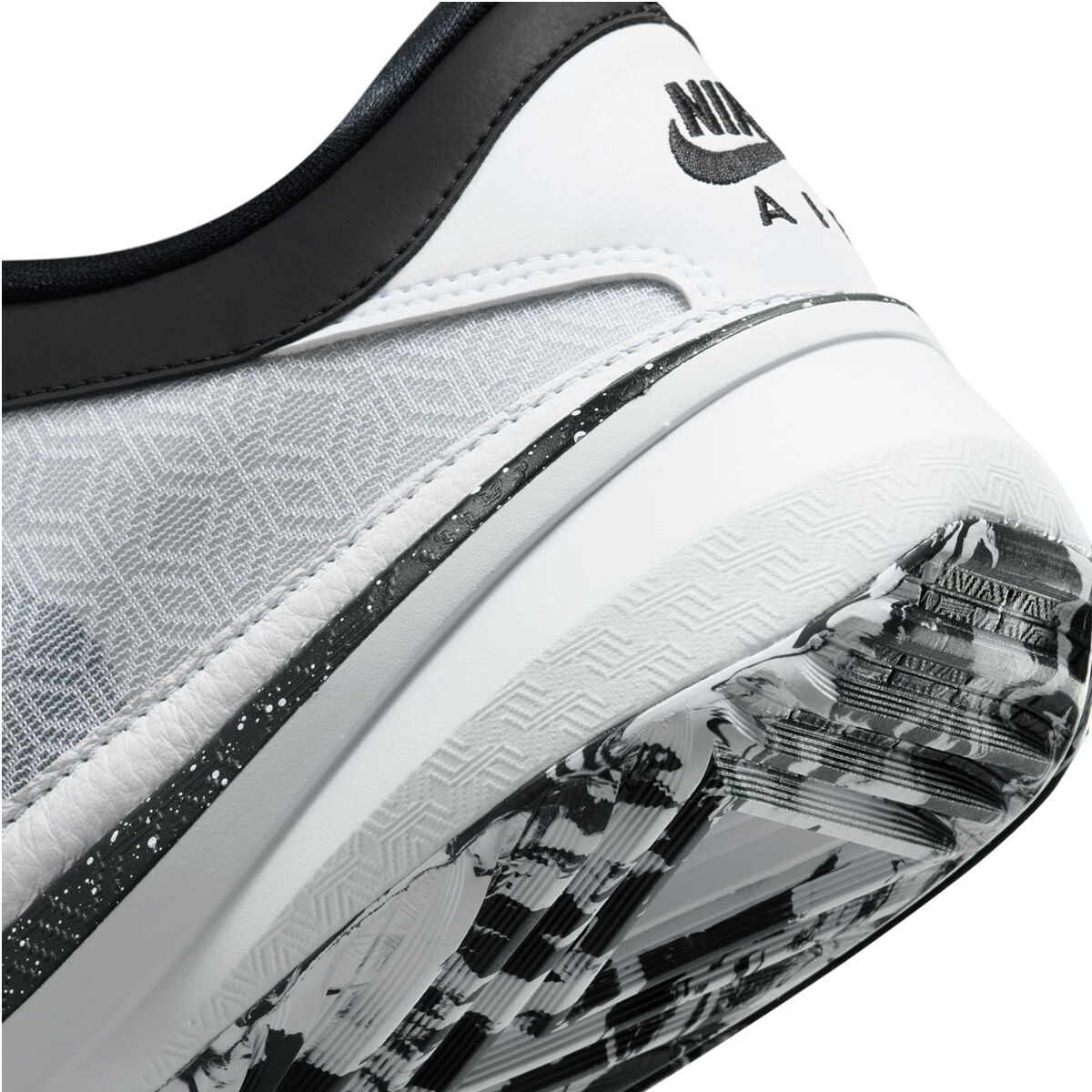 Nike Zoom Freak 5 Oreo Basketball Shoes