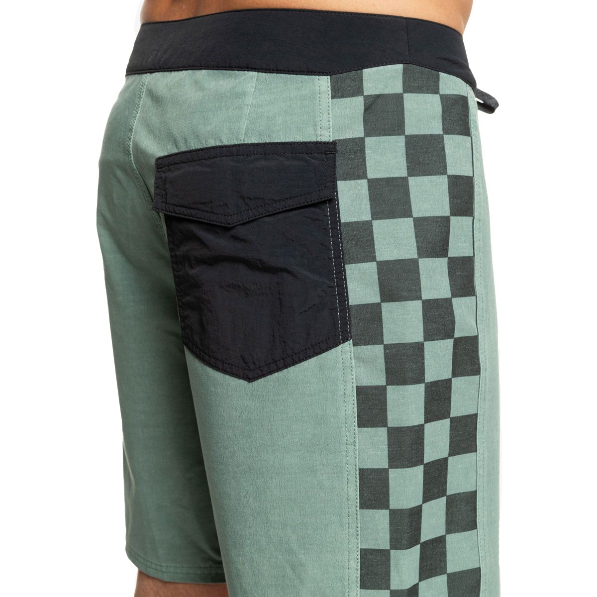 Quiksilver Mens Original Arch Hempstretch 18 Board Shorts