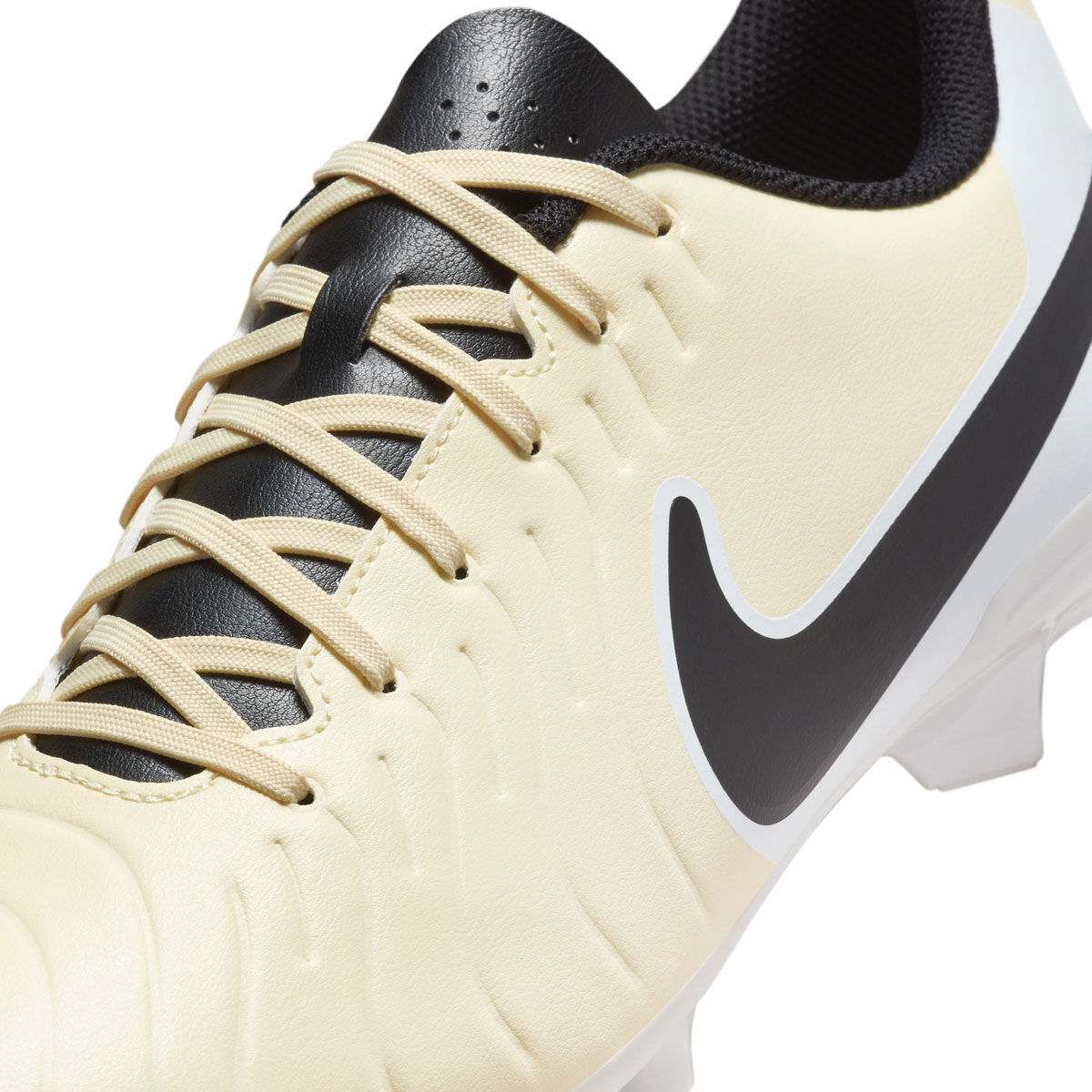 Nike Tiempo Legend 10 Club Football Boots
