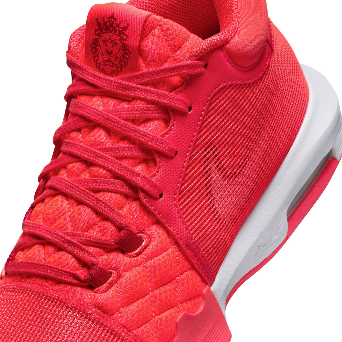 Nike LeBron Witness 8 Basketball Shoes