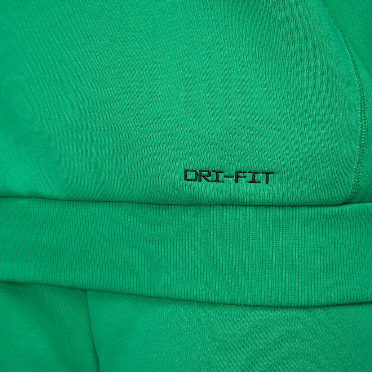 Nike Mens Giannis Standard Issue Quarter Zip Basketball Top