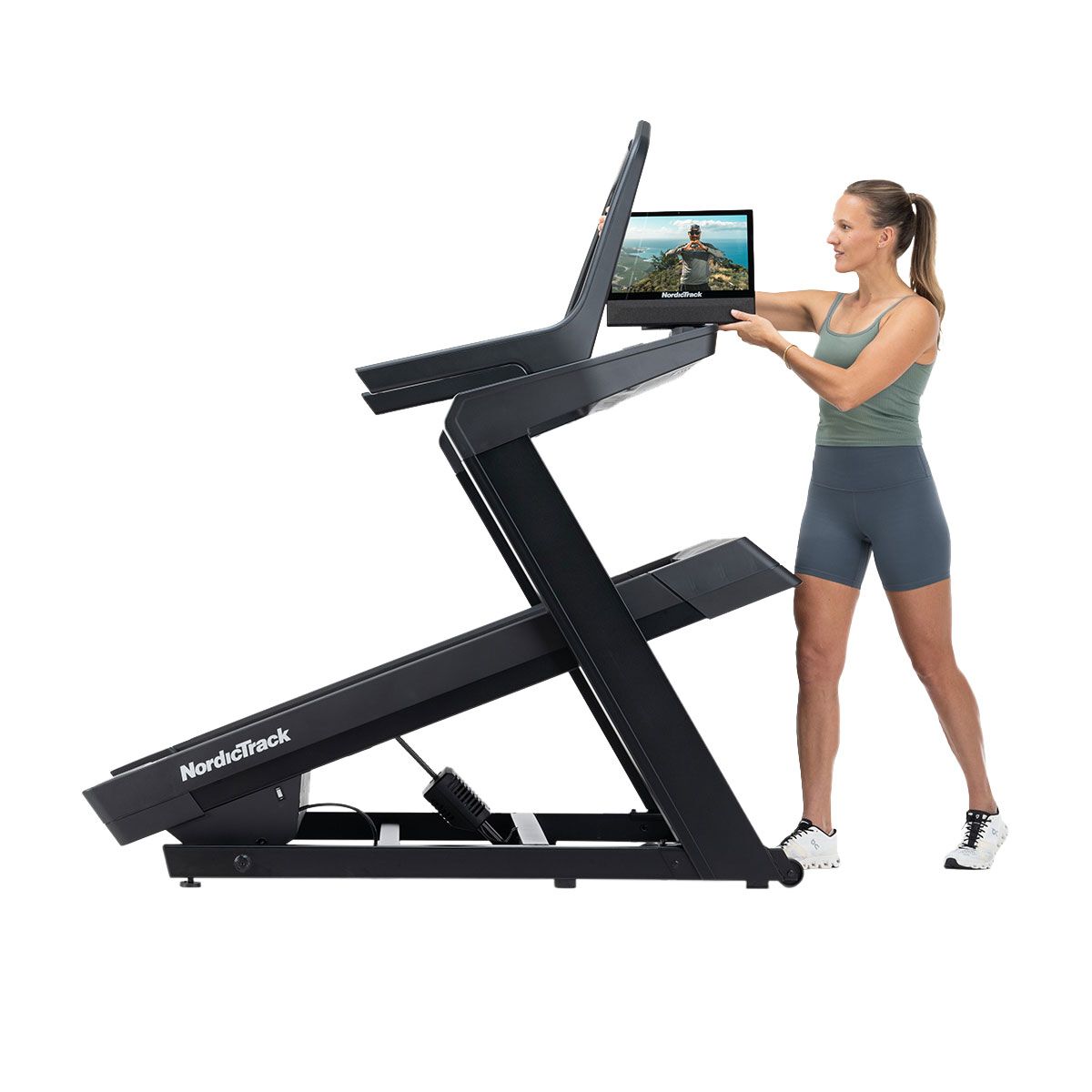 NordicTrack Elite X16I NT25 Treadmill