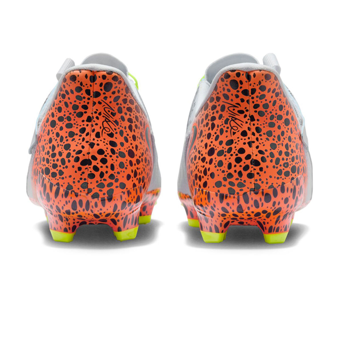 Nike Phantom GX 2 Academy EasyOn Football Boots