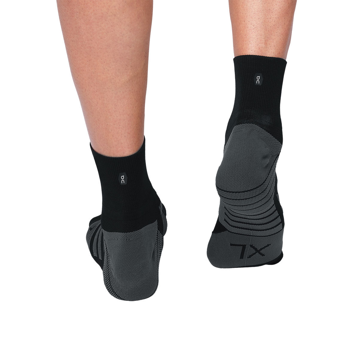 On Running Performance Mens Mid Socks