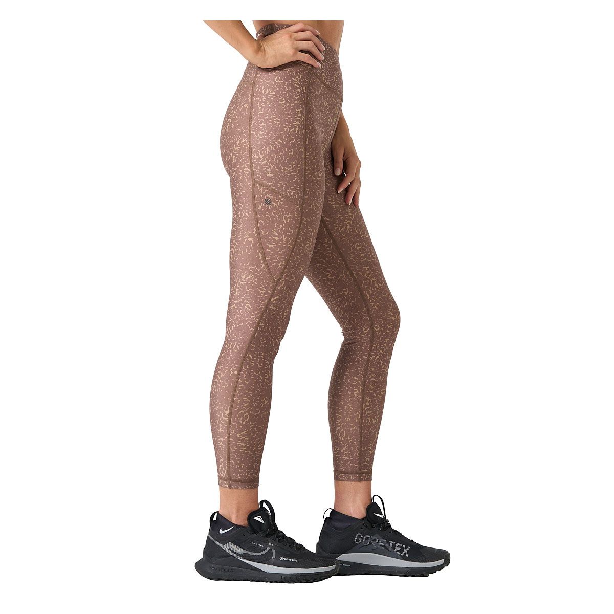 Ell/Voo Womens Kara High Rise 7/8 Pocket Tights