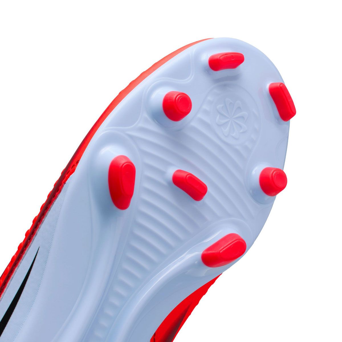 Nike Jr. Phantom 6 Low Club Kids MG Football Boots