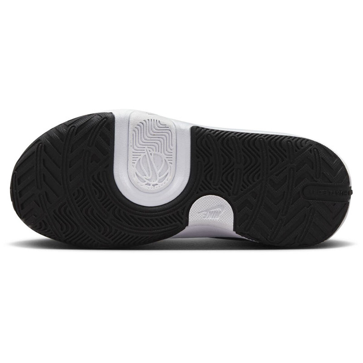 Nike Team Hustle D 11 PS Kids Basketball Shoes