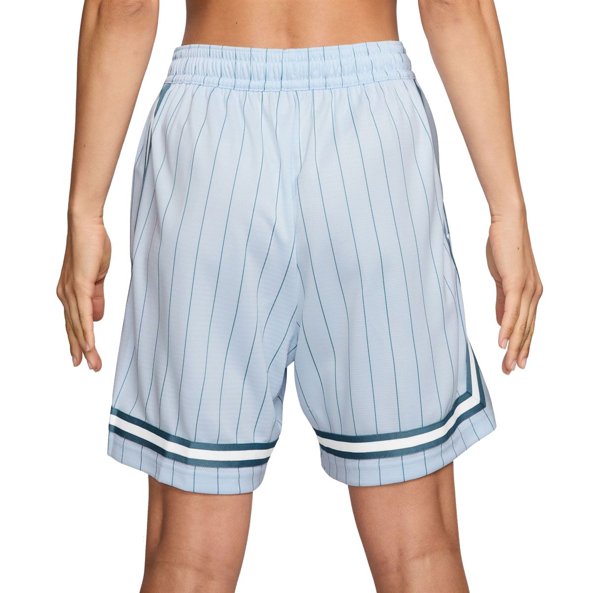 Nike Womens Fly Crossover Basketball Shorts