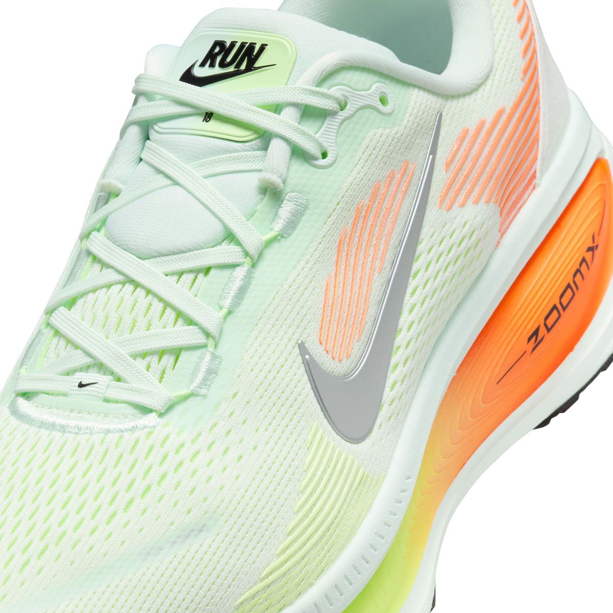 Nike Vomero 18 Mens Running Shoes