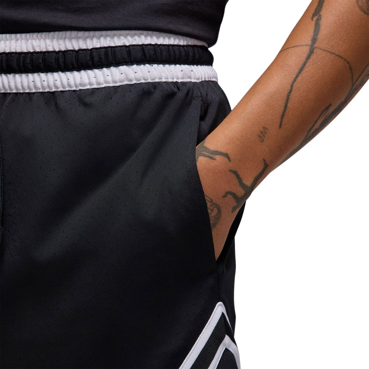 Jordan Mens Dri-FIT Diamond Basketball Shorts