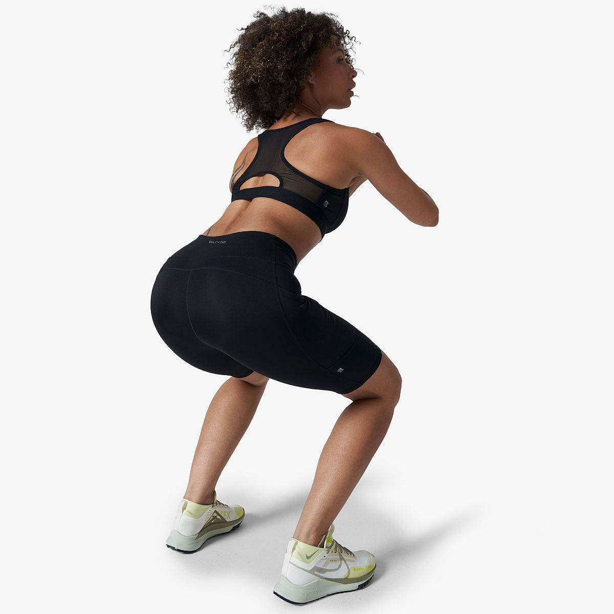 Ell/Voo Womens Essentials 9 Inch Pocket Short Tights