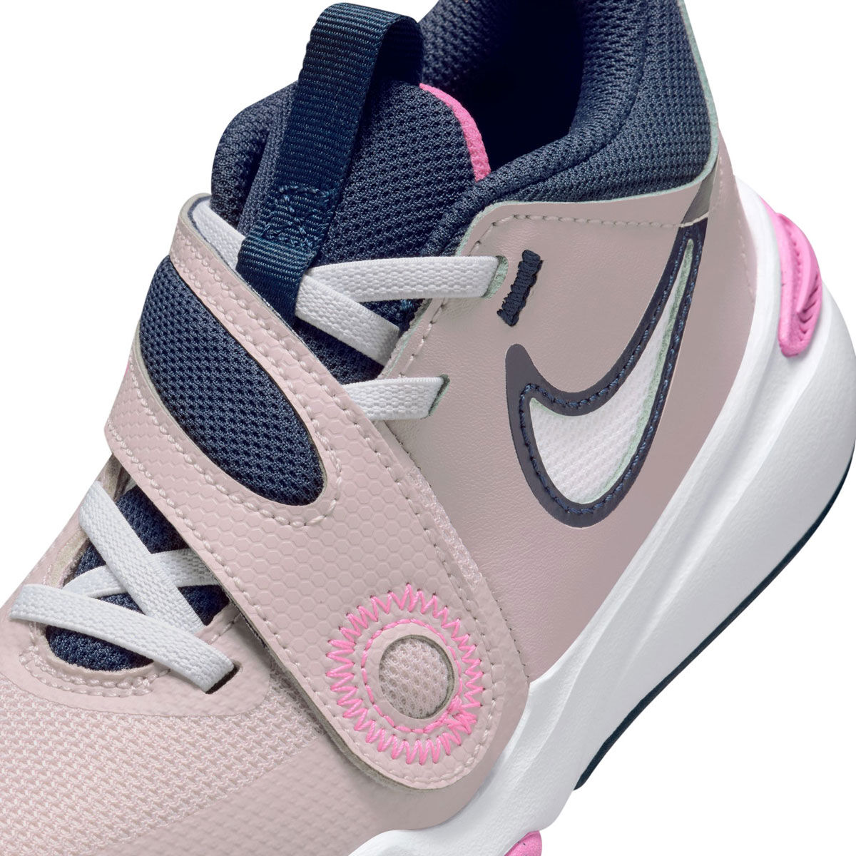 Nike Team Hustle D 11 PS Kids Basketball Shoes