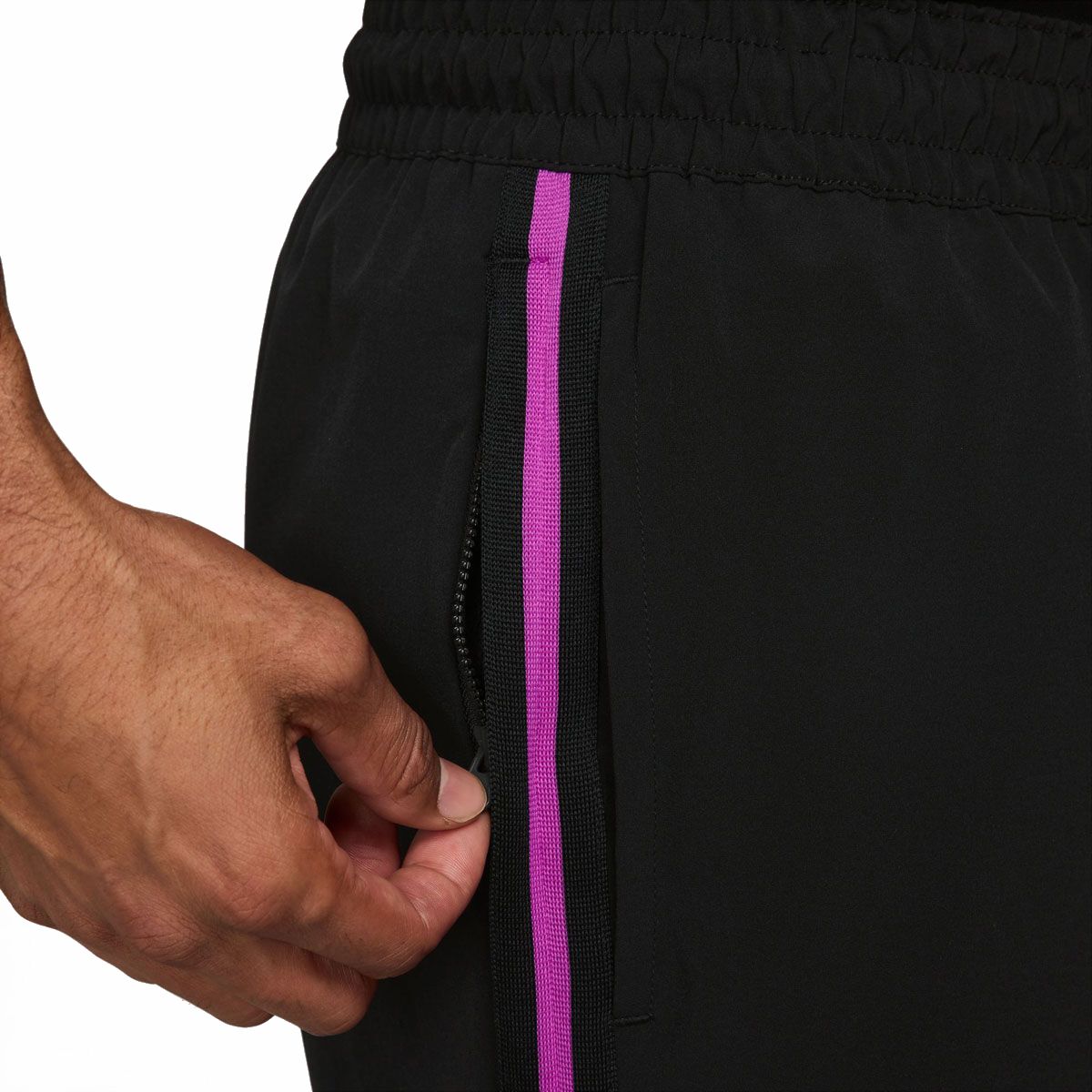 Nike Mens DNA Dri-FIT 6 inch UV Woven Basketball Shorts