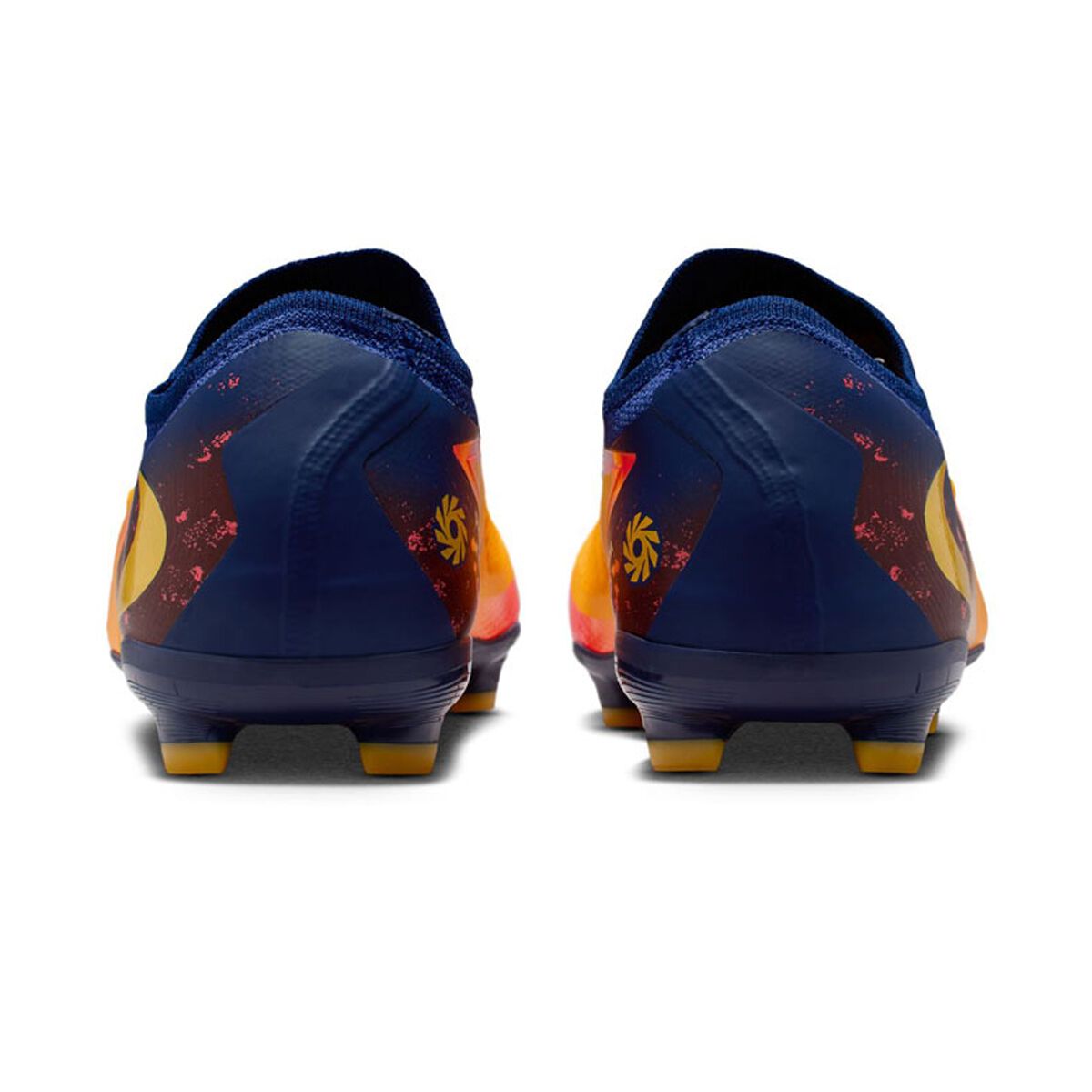 Nike Jr. Big Kids Phantom 6 Low Pro Erling Haaland MG Football Boots