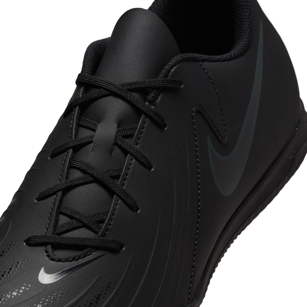 Nike Phantom GX 2 Club Indoor Soccer Shoes