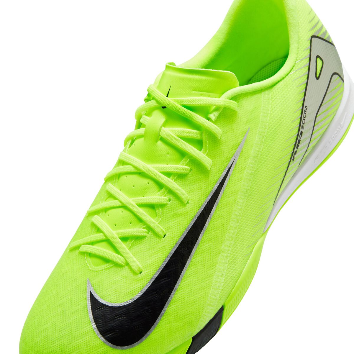 Nike Mercurial Vapor 16 Academy Indoor Soccer Shoes