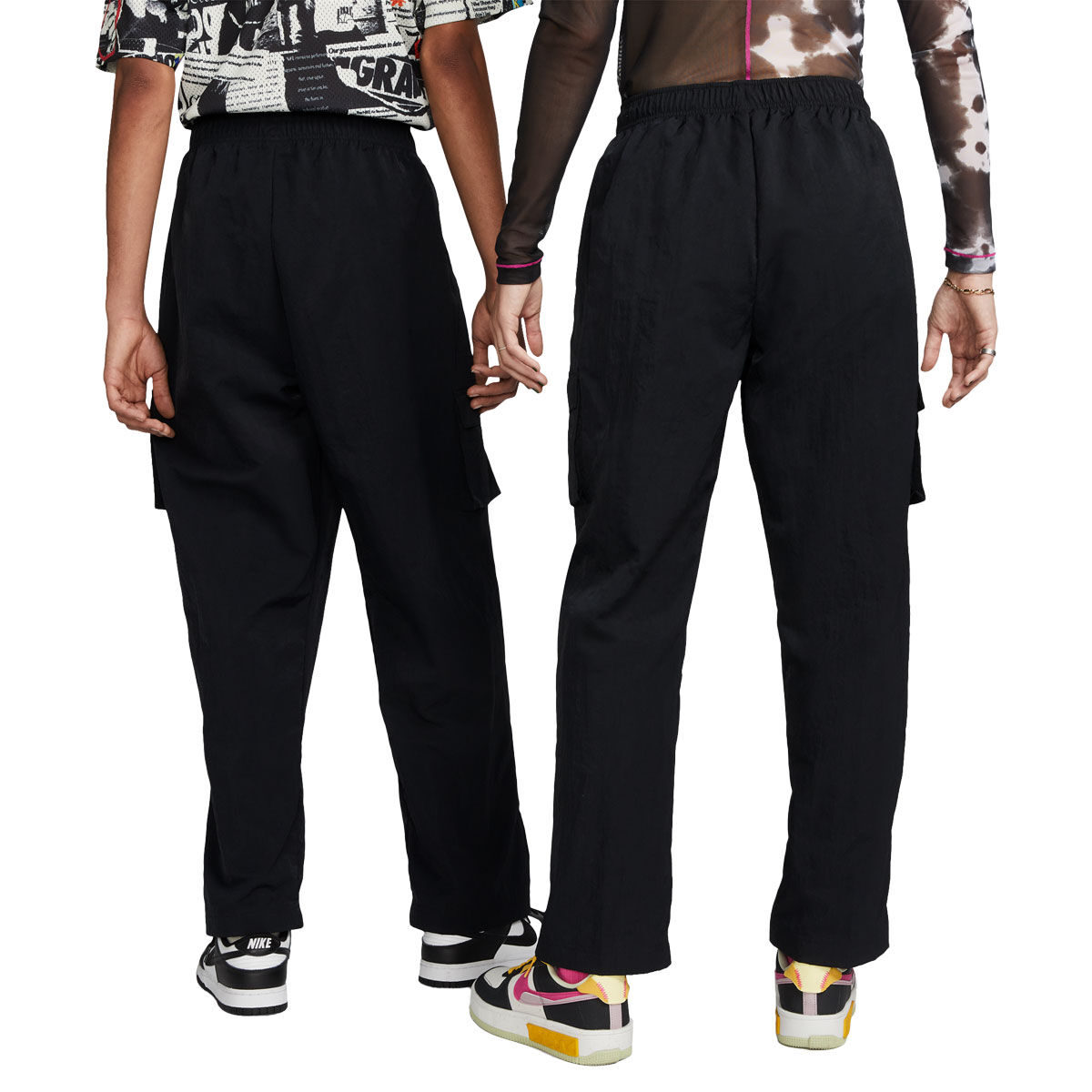 Nike Womens Sportswear Essential Woven High Rise Cargo Pants