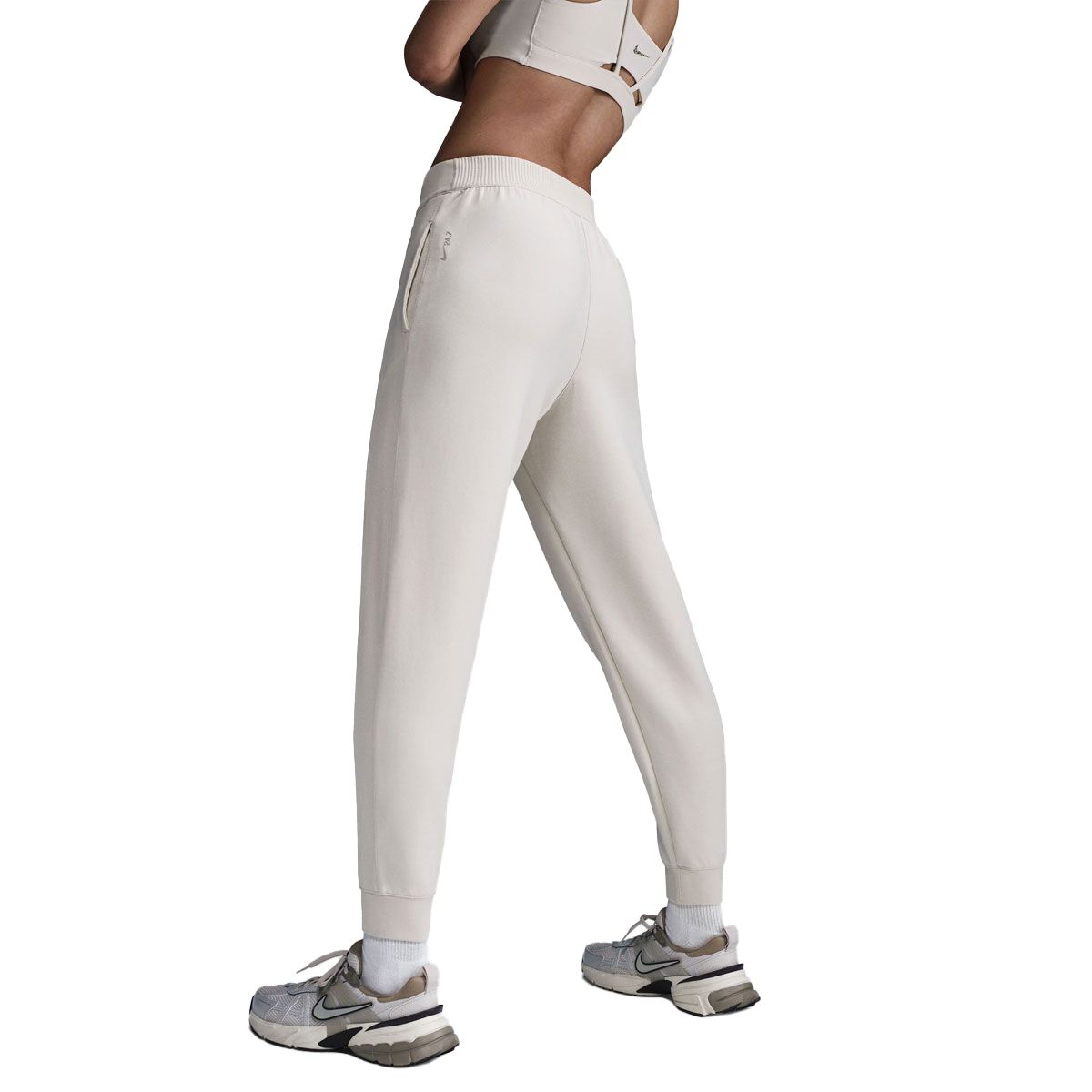 Nike Womens 24.7 ImpossiblySoft Women's Dri-FIT Mid-Rise Joggers