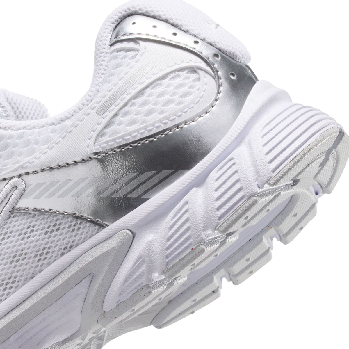 Nike V5 RNR GS Kids Casual Shoes