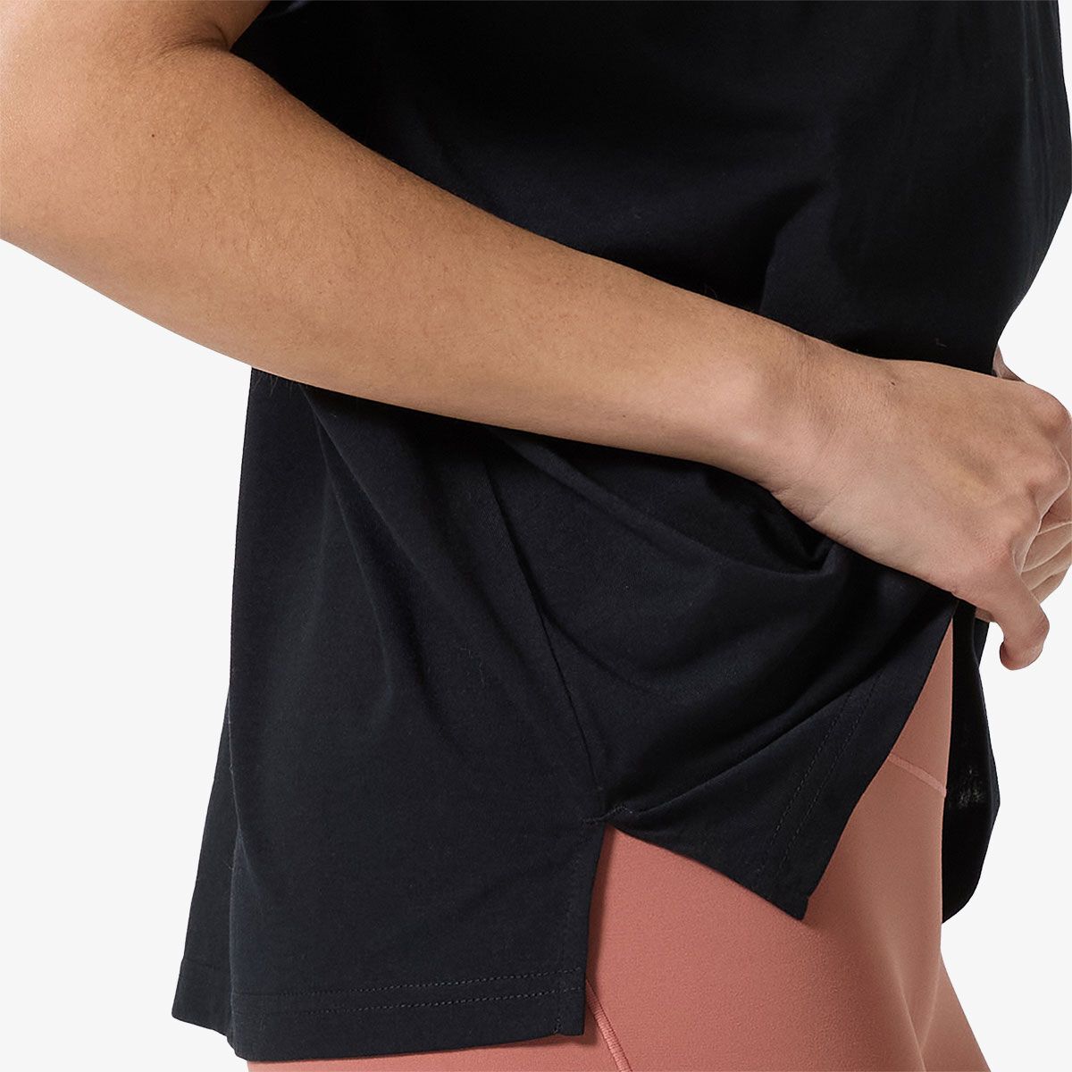 Ell/Voo Womens Gina Tee