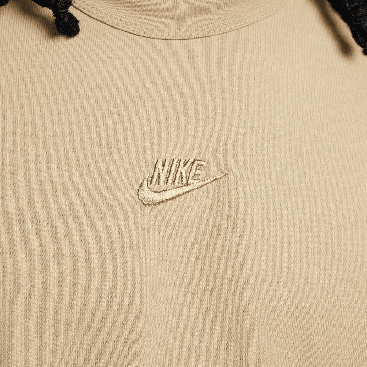 Nike Mens Sportswear Premium Essentials Tee