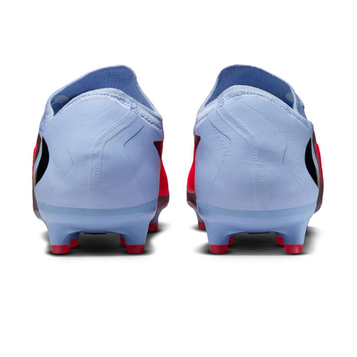 Nike Phantom 6 Low Pro AG Football Boots