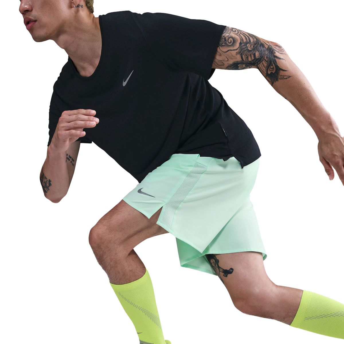 Nike Mens Challenger Dri-FIT 7 Inch Brief-Lined Running Shorts