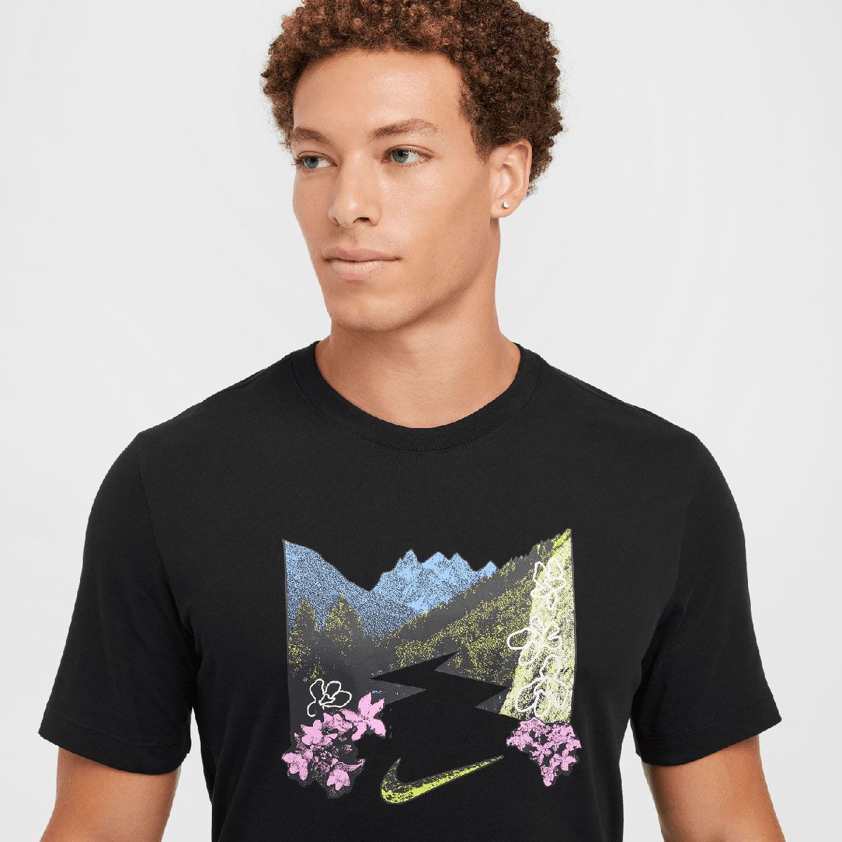 Nike Mens Dri-FIT Trail Energy Tee