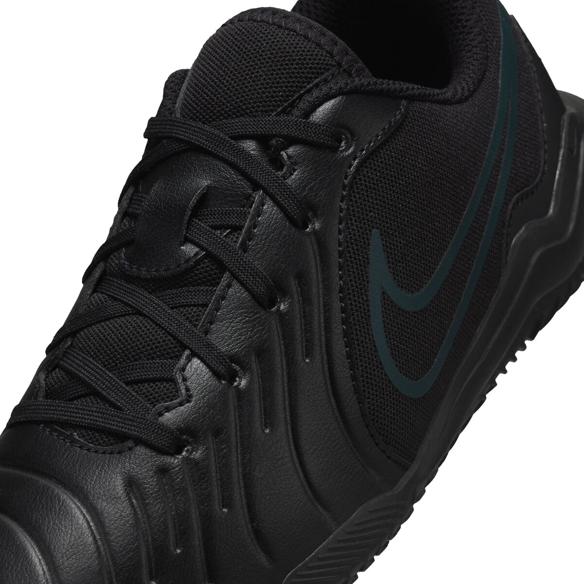 Nike Tiempo Legend 10 Club Kids Indoor Soccer Shoes