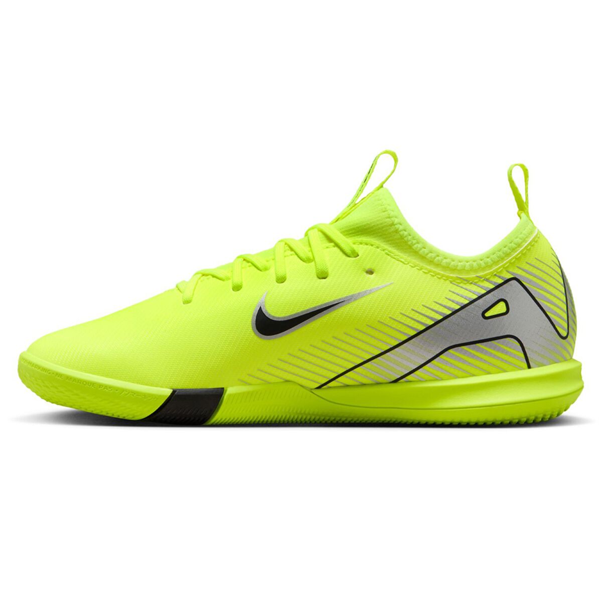 Nike Mercurial Vapor 16 Academy Kids Indoor Soccer Shoes