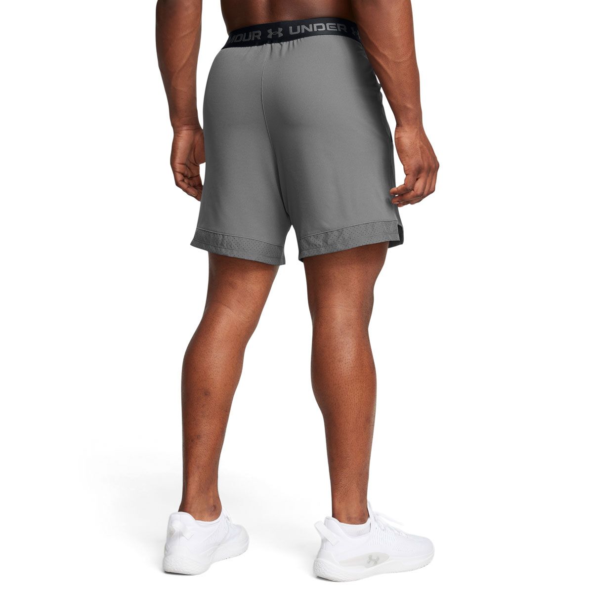 Under Armour Mens Vanish Woven 6 Inch Training Shorts