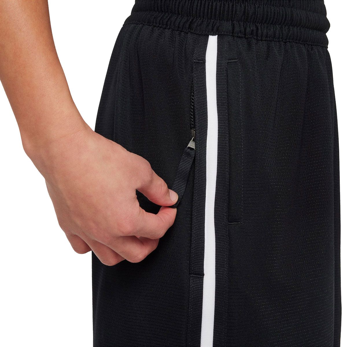 Nike Junior Dri-Fit DNA 24 Shorts