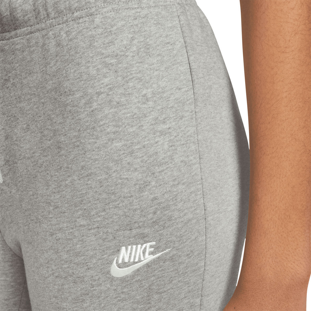 Nike Womens Sportswear Club Fleece Slim Jogger Pants