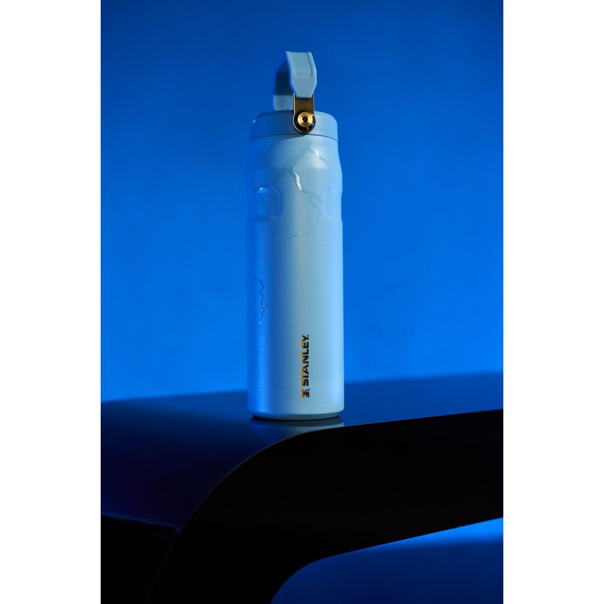 Stanley x Messi Aerolight Flip Straw 709ml/24oz Water Bottle