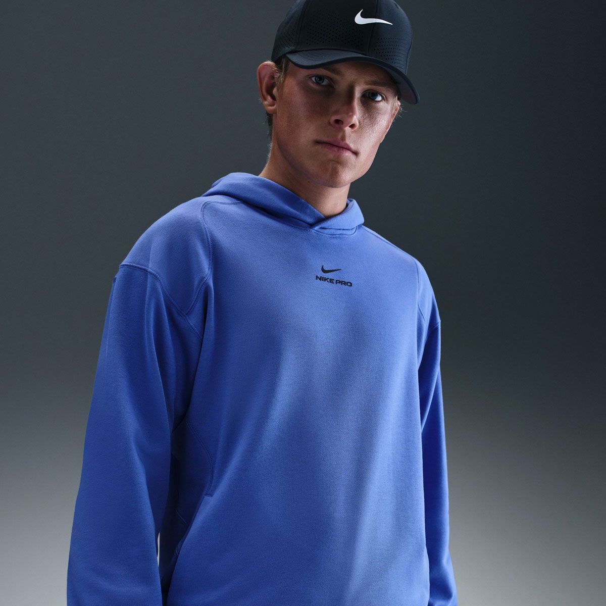 Nike Pro Mens Dri-FIT Midlayer Pullover Training Hoodie