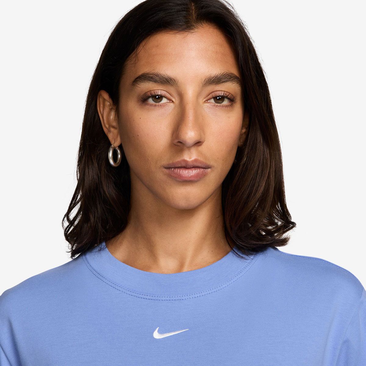 Nike Womens Sportswear Essential Tee