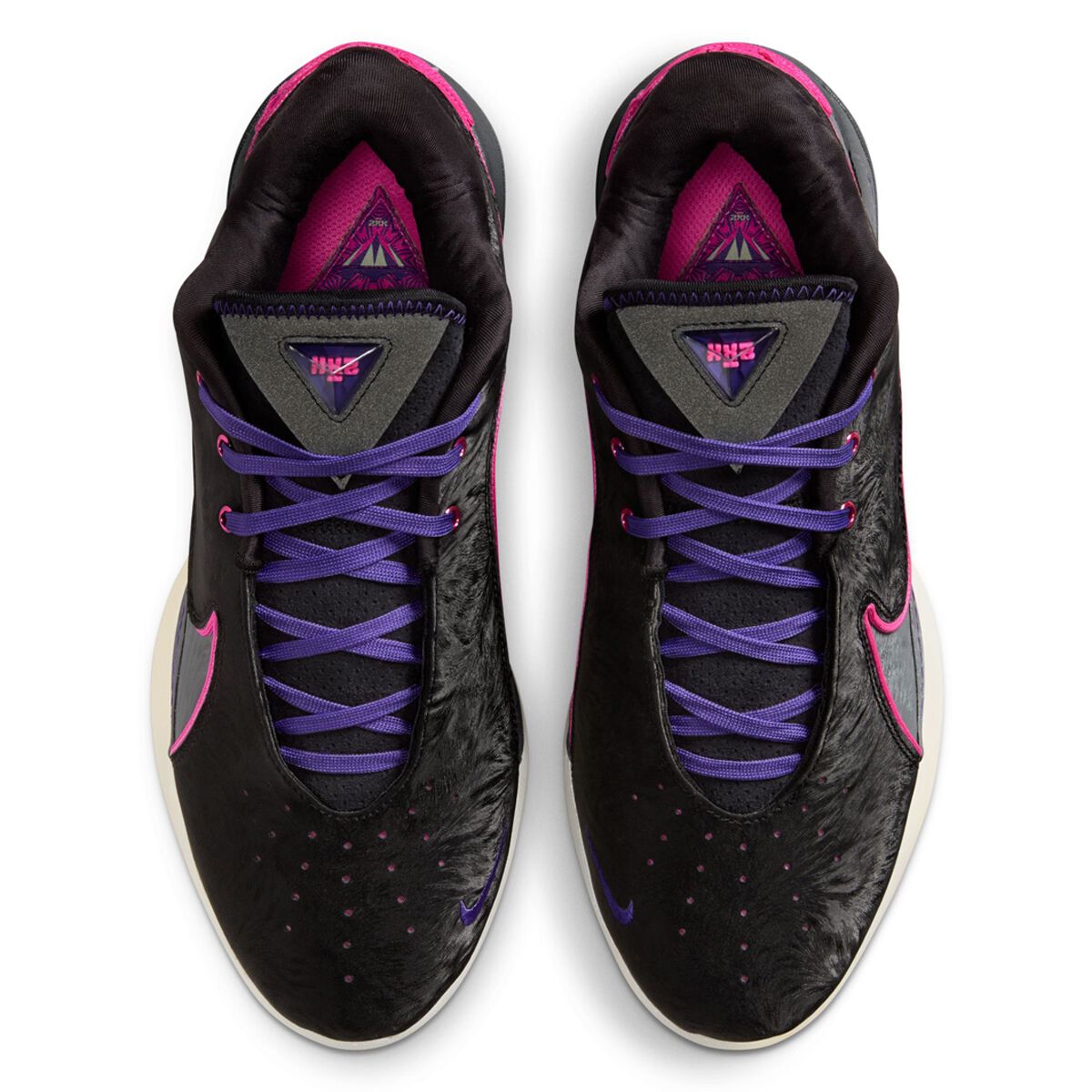 Nike LeBron 22 Tunnel Vision Basketball Shoes