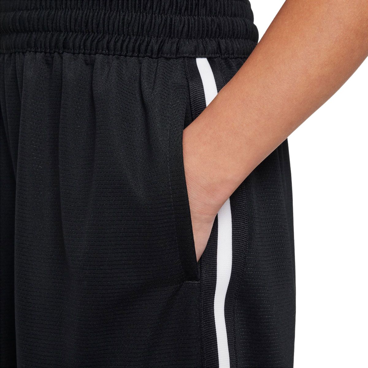 Nike Junior Dri-Fit DNA 24 Shorts