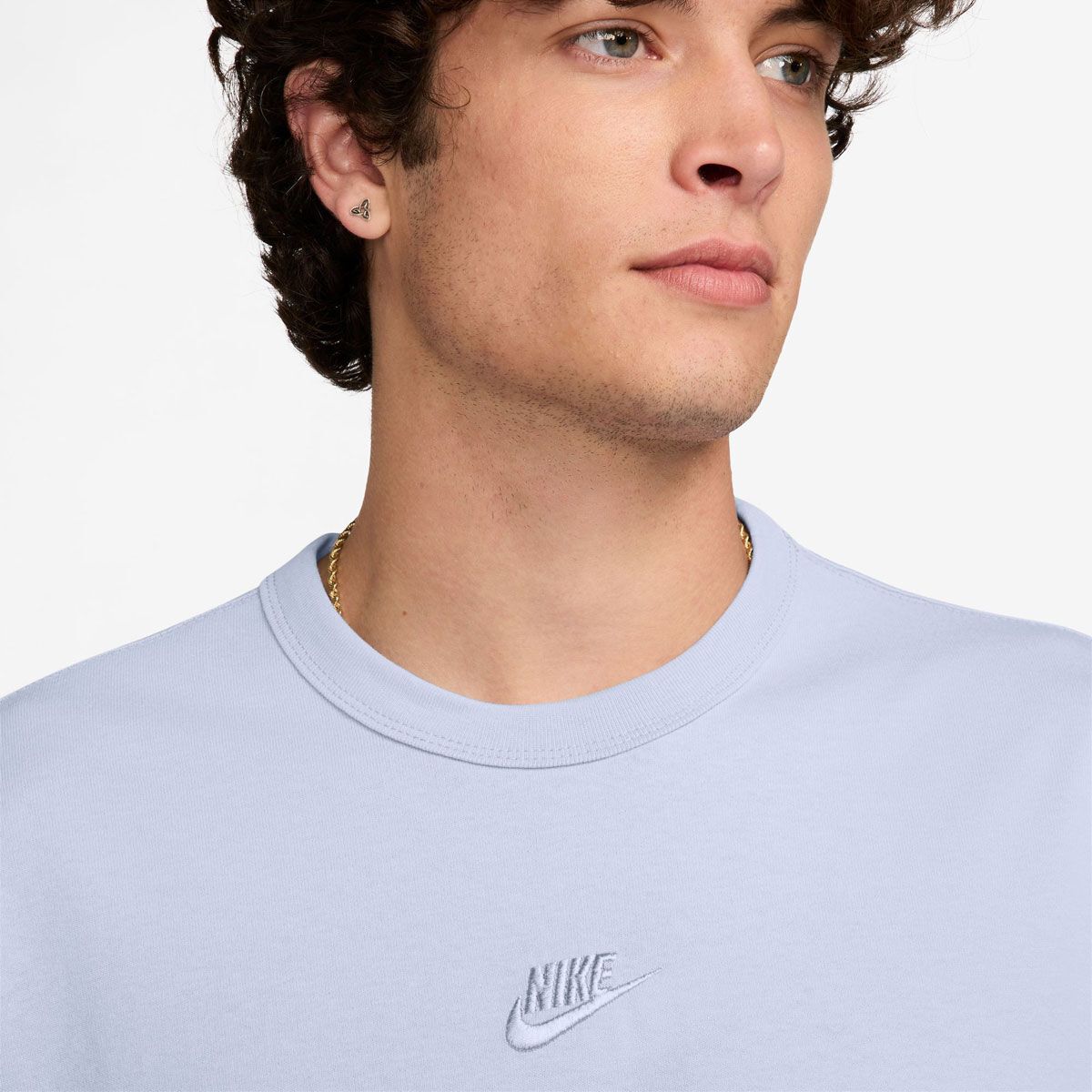 Nike Mens Premium Essentials Heavyweight Tee
