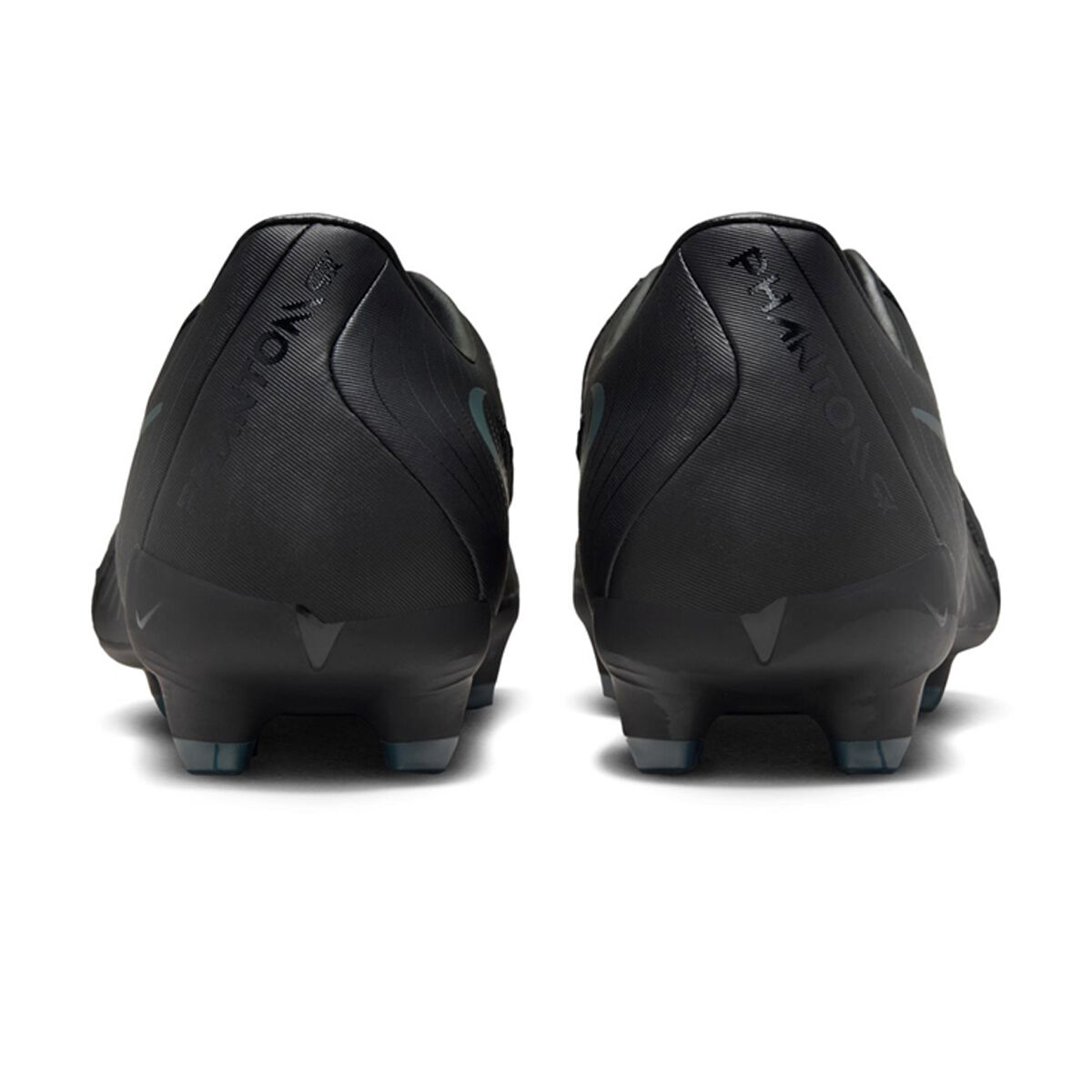 Nike Phantom GX 2 Academy Football Boots