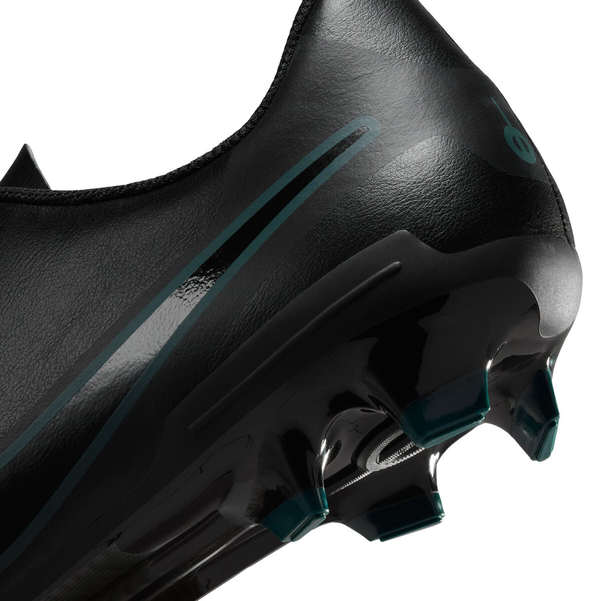 Nike Tiempo Legend 10 Club Football Boots