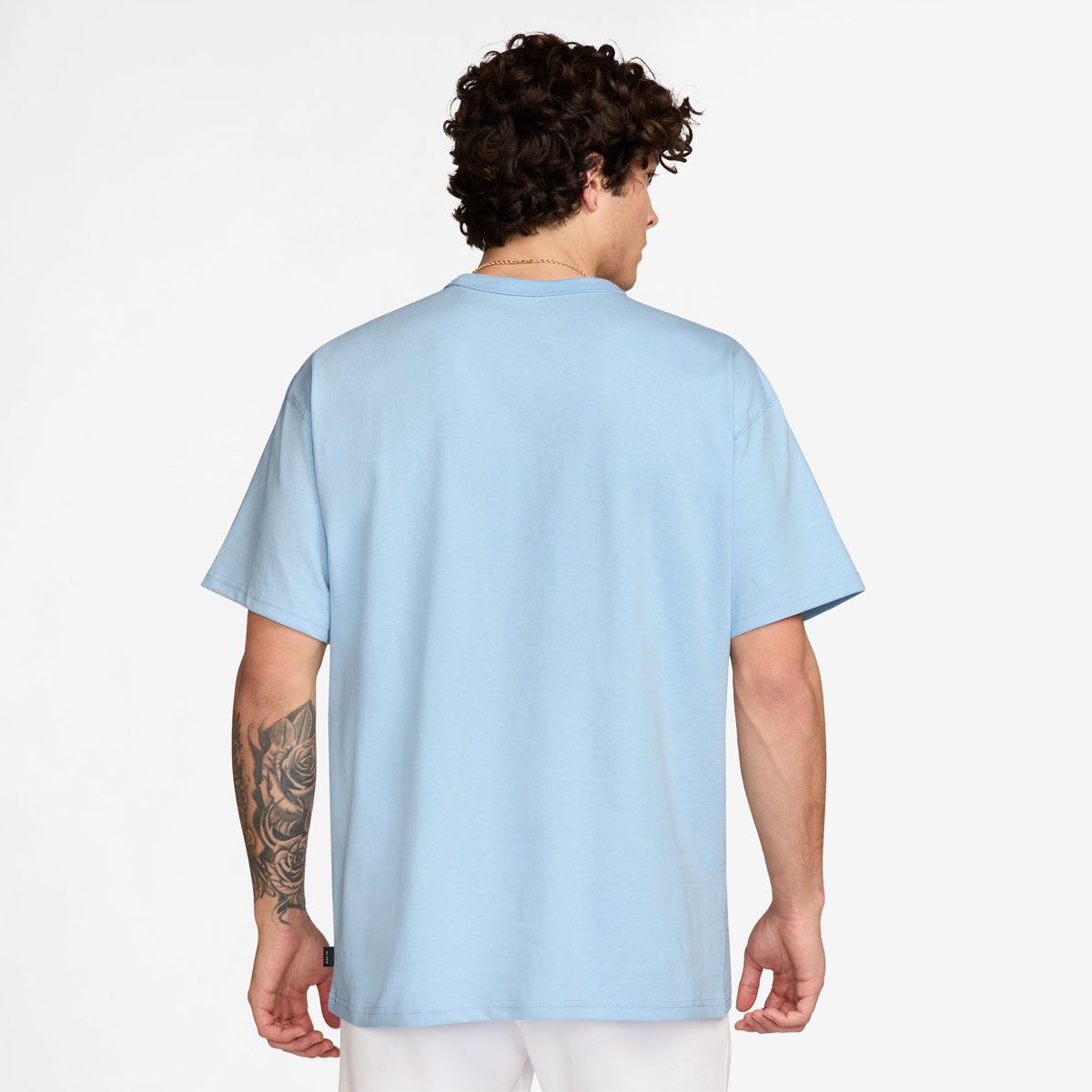 Nike Mens Premium Essentials Heavyweight Tee