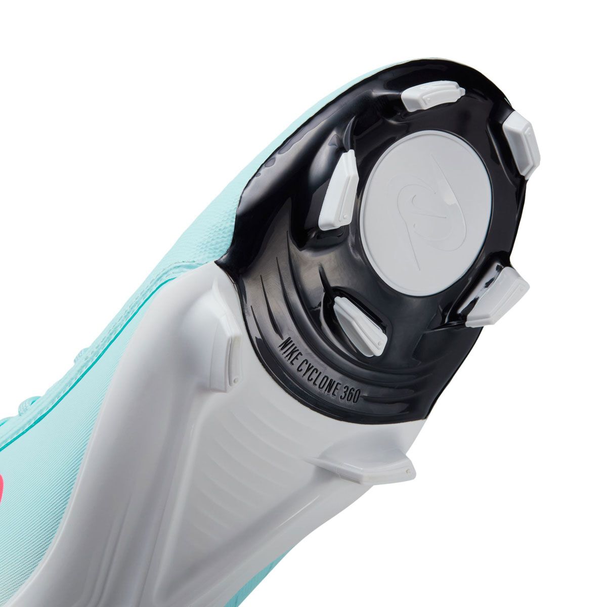 Nike Phantom Luna 2 Academy Football Boots