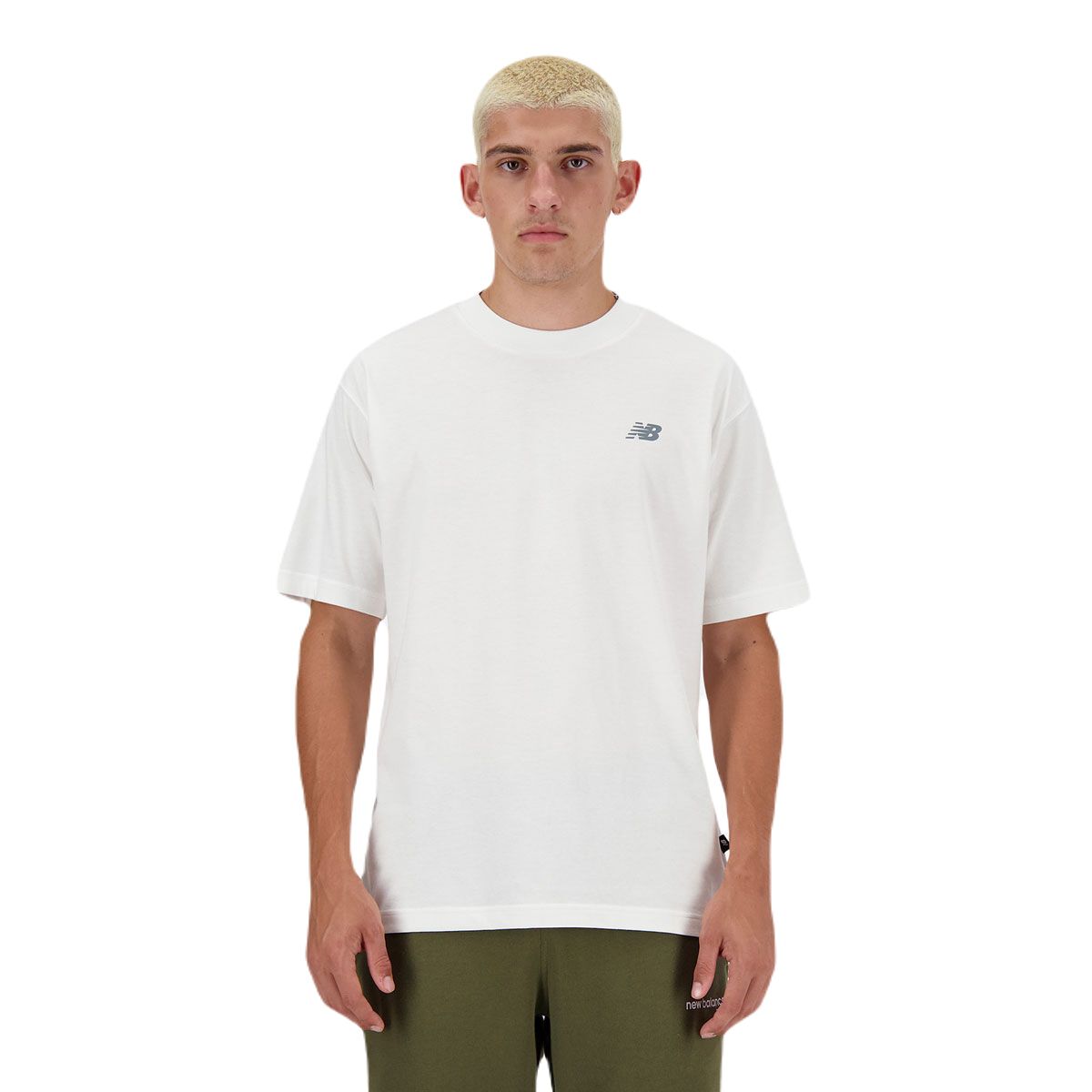 New Balance Mens Relaxed Logo Tee