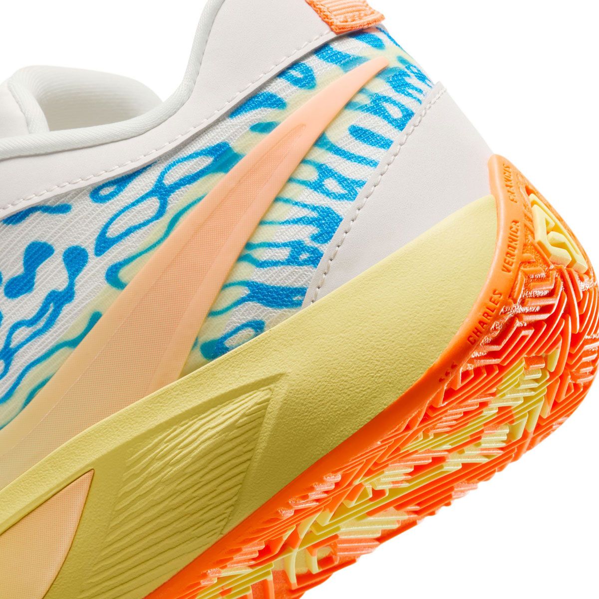 Nike Freak 6 GS Kids Basketball Shoes