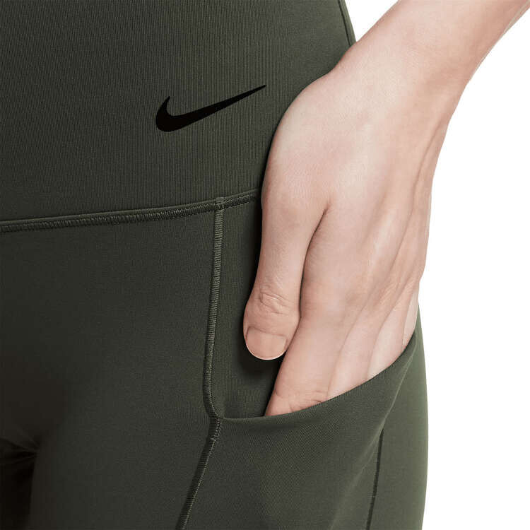 Nike Womens Universa Dri-FIT High Rise 8 Inch Pocket Tights