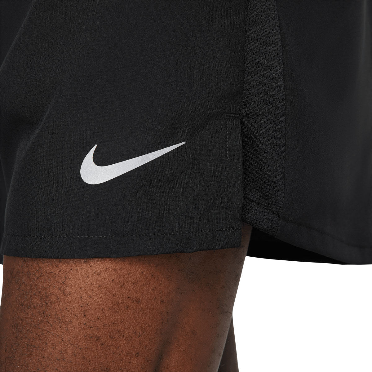 Nike Mens Dri-FIT Challenger 5 inch Shorts